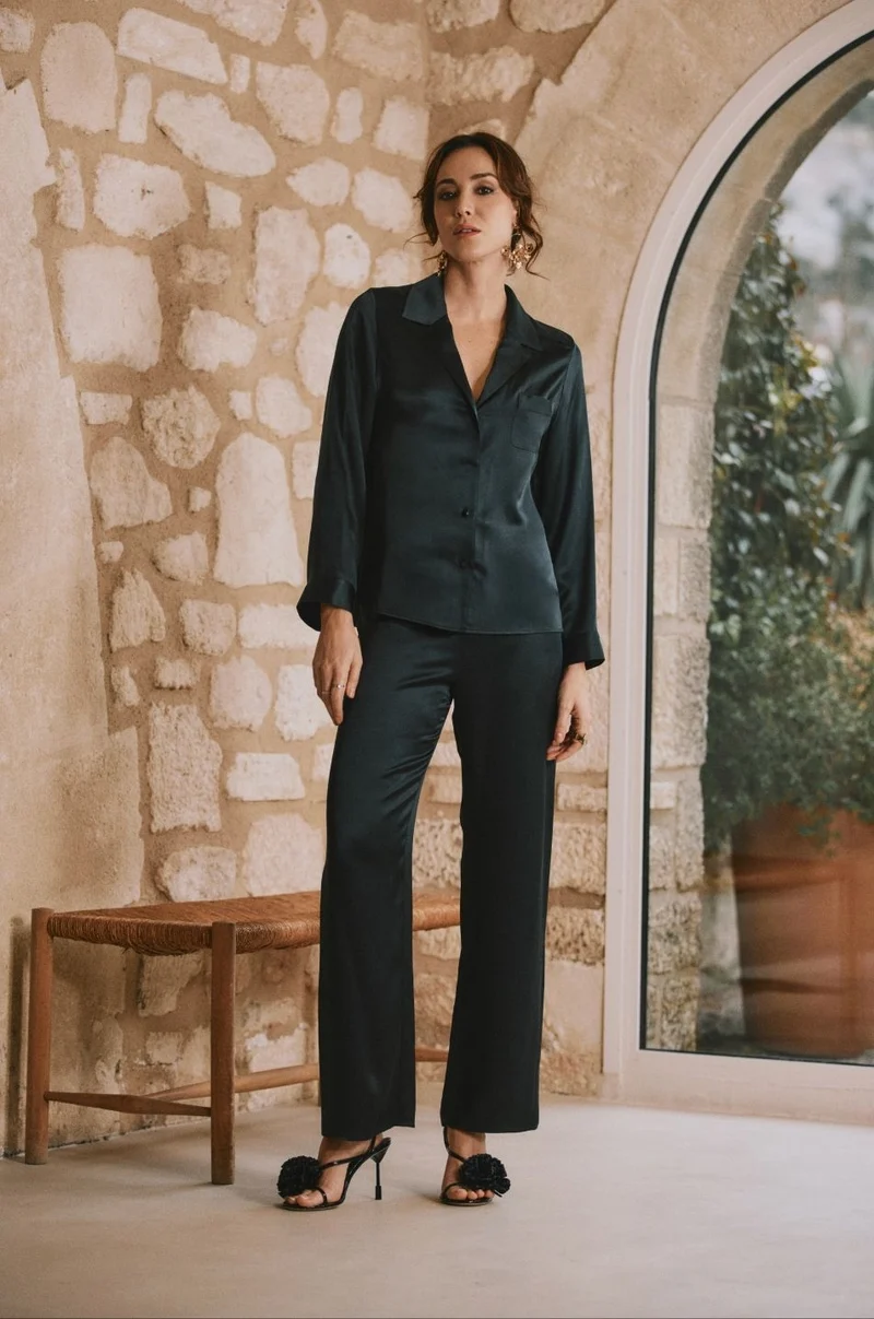 Pyjama noir Tess en satin de soie