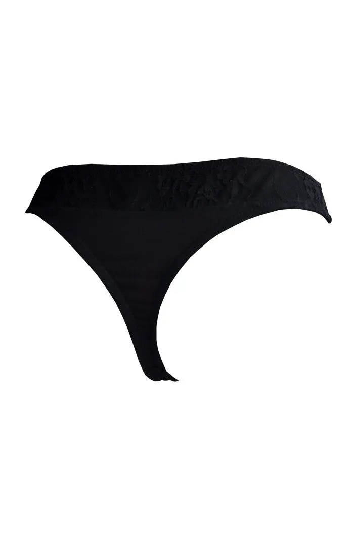 String dentelle noir Sublime