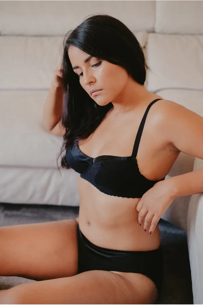 Soutien-gorge avec armatures en coton biologique et soie – confort & élégance