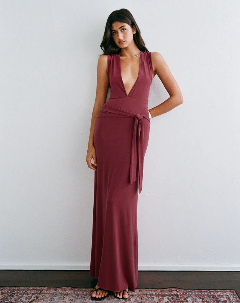 Robe longue décolletée Rohasy en cupro bordeaux