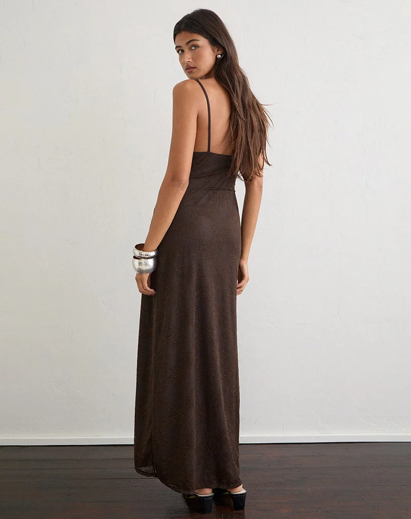 Robe longue Madrid en dentelle couleur chocolat