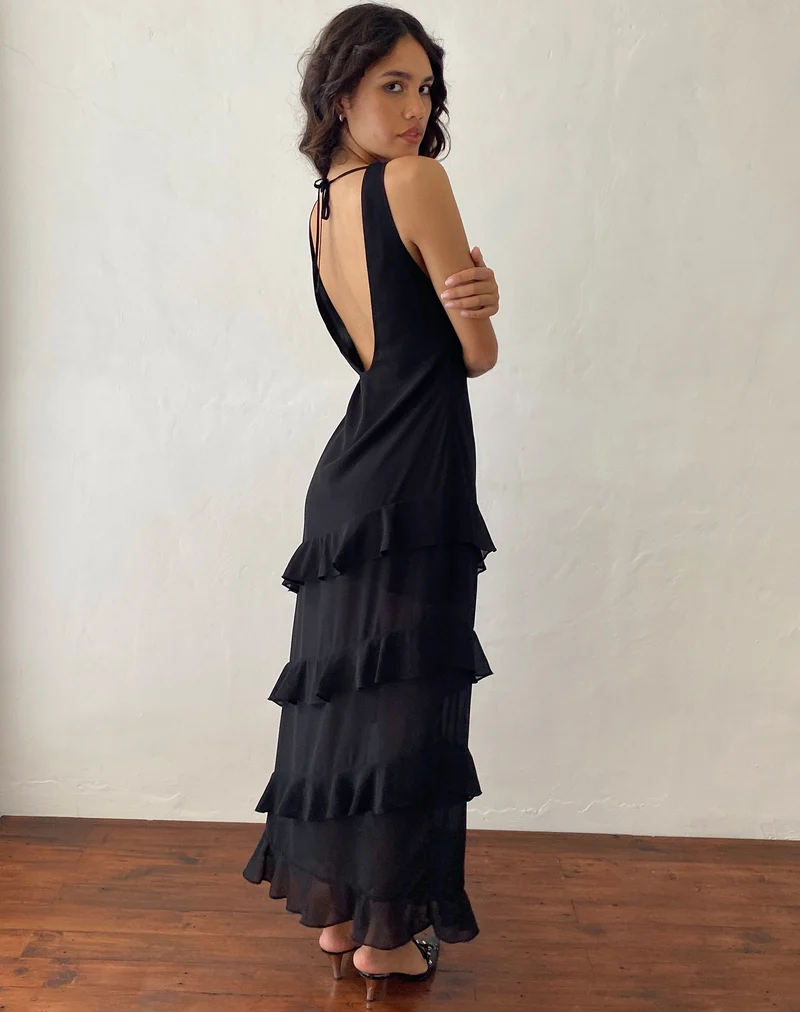 Otna - Robe longue en mousseline à volants - Noir