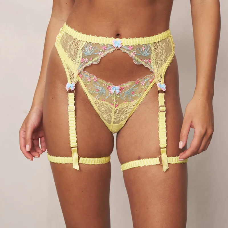 String et Porte-jarretelles Ilianna Intimates - Jaune