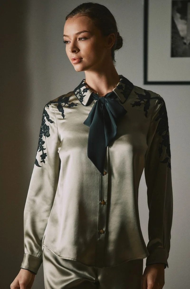 Chemise en soie et dentelle Doria