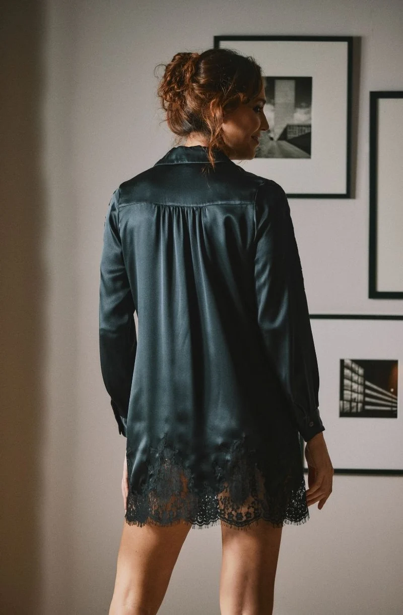Robe chemise en soie et dentelle Doria