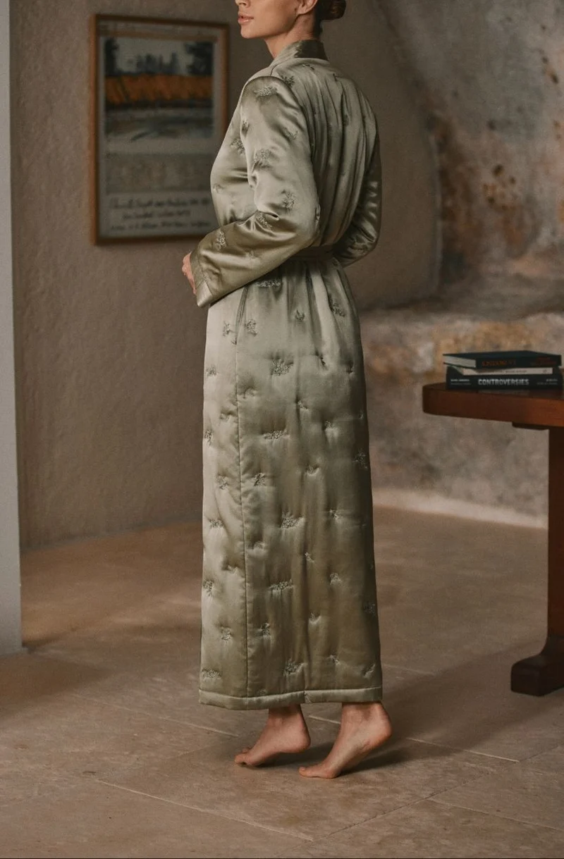 Peignoir long en soie matelassée Doria