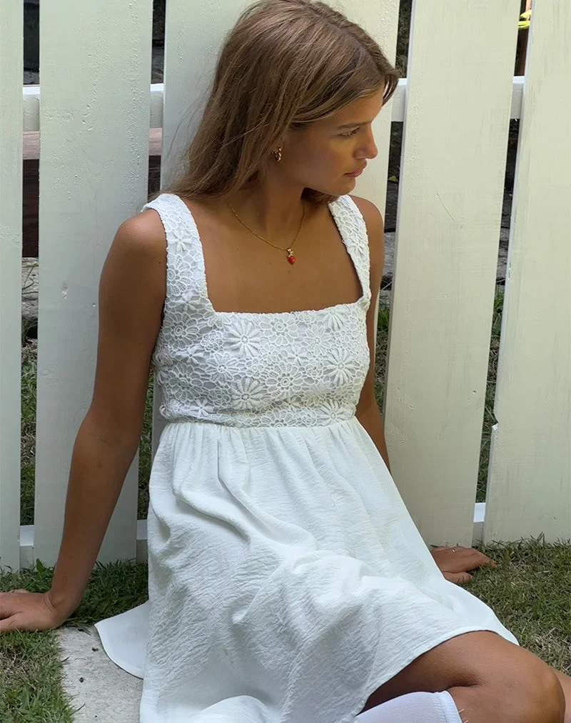 Mini robe Liselotte en ivoire