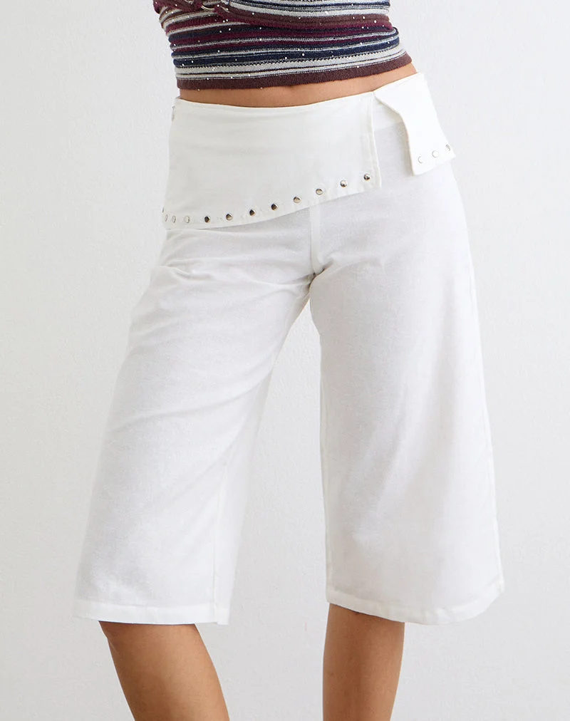 Pantalon Oren Capri couleur ivoire avec clous