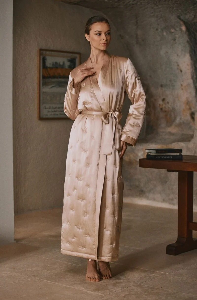 Peignoir long en soie matelassée Doria