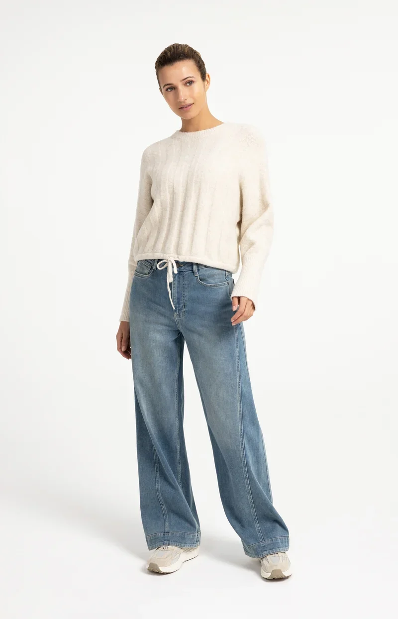 Pull ample à ourlet ajustable