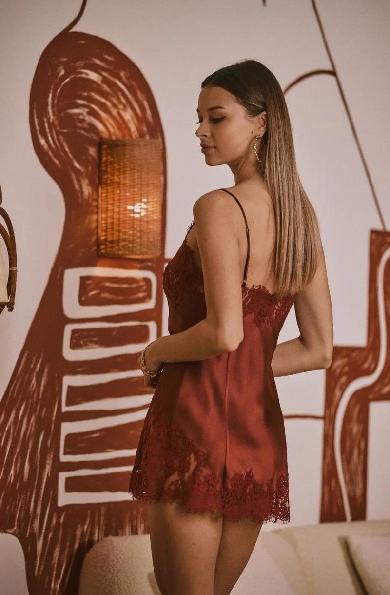 Nuisette courte Diane en soie et dentelle