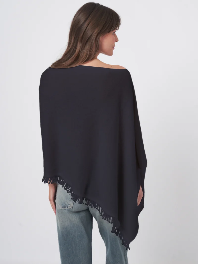 Poncho asymétrique en cachemire biologique à franges