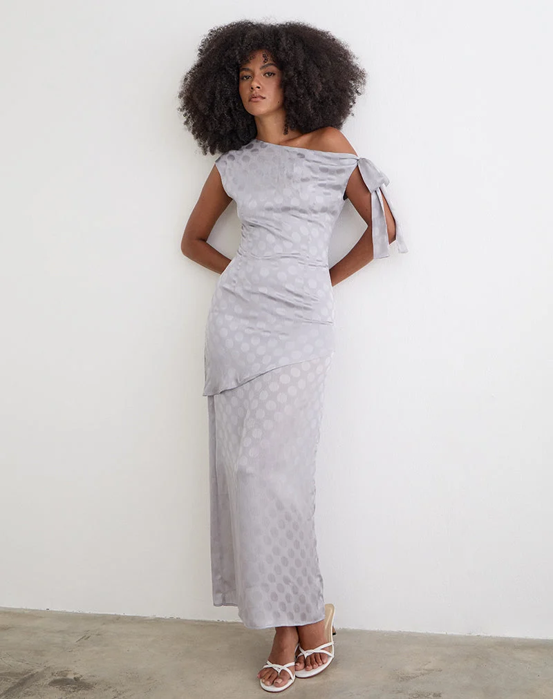Robe longue Sardian en mousseline, motif à pois monochrome gris argenté