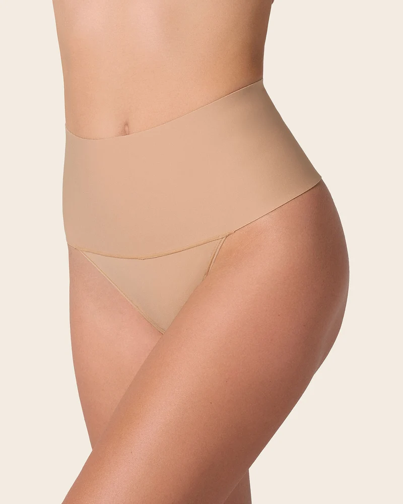 Culotte gainante brésilienne taille haute avec ceinture large pour un contrôle fort