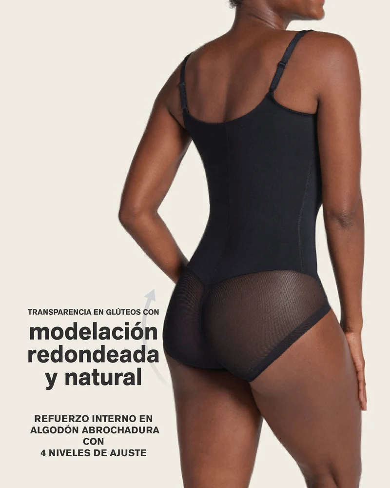 Body à contrôle fort avec bonnets arqués