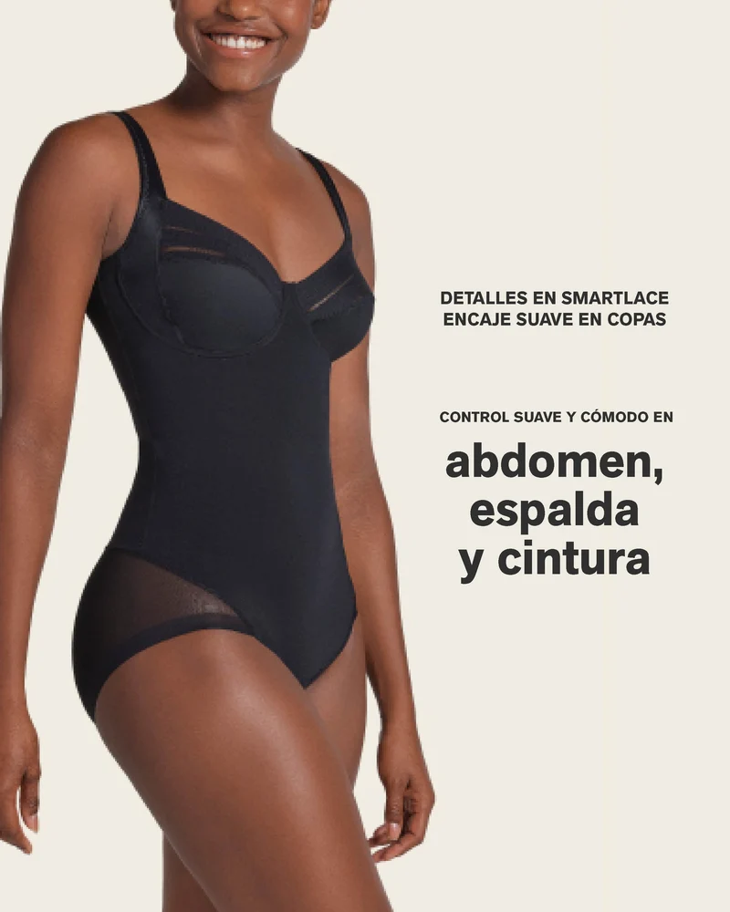 Body à contrôle fort avec bonnets arqués