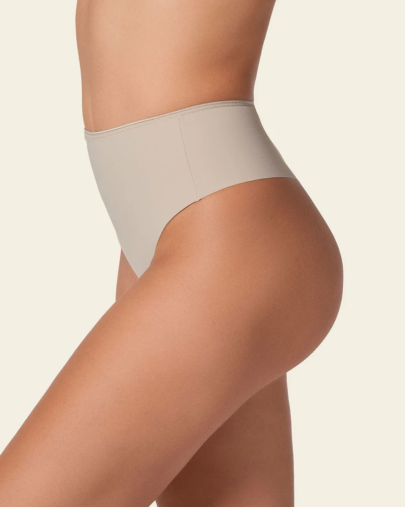 Culotte gainante coupe brésilienne avec maintien modéré