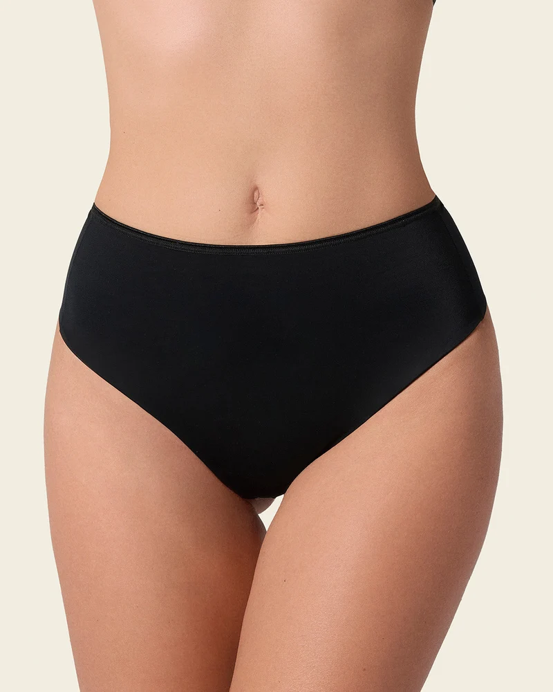 Culotte gainante coupe brésilienne avec maintien modéré