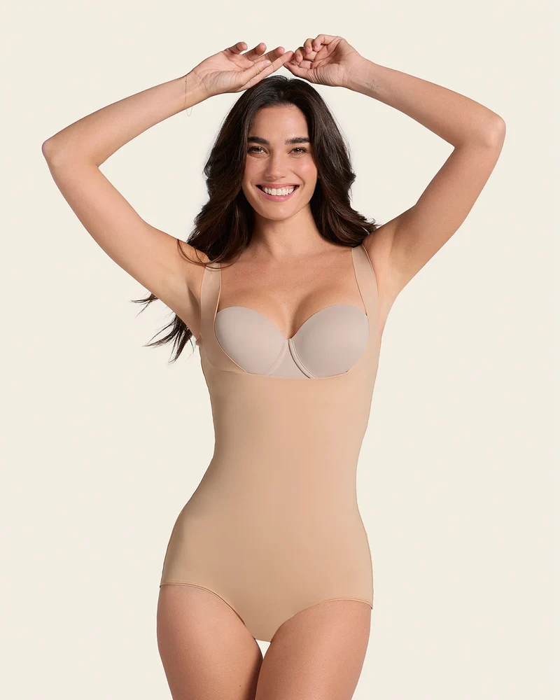 Body classique sculptant le corps