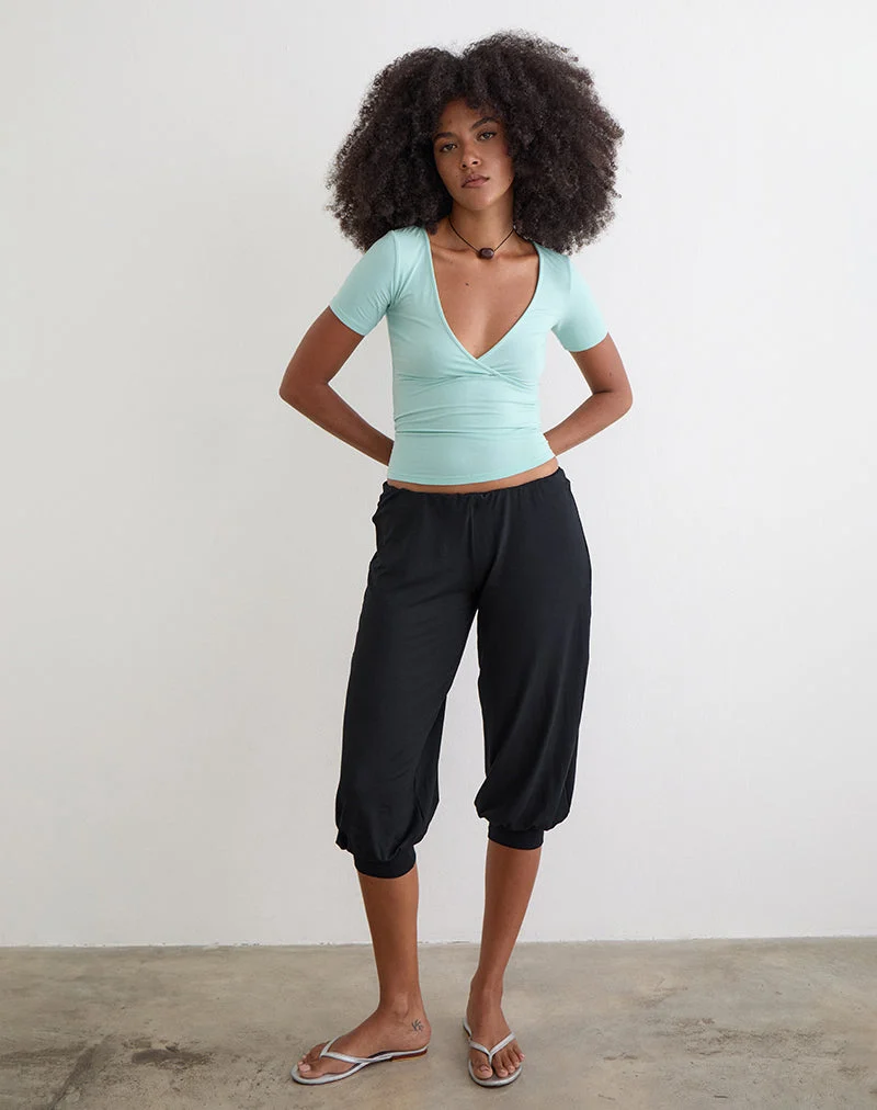Pantalon capri Kurty en jersey de rayonne, noir