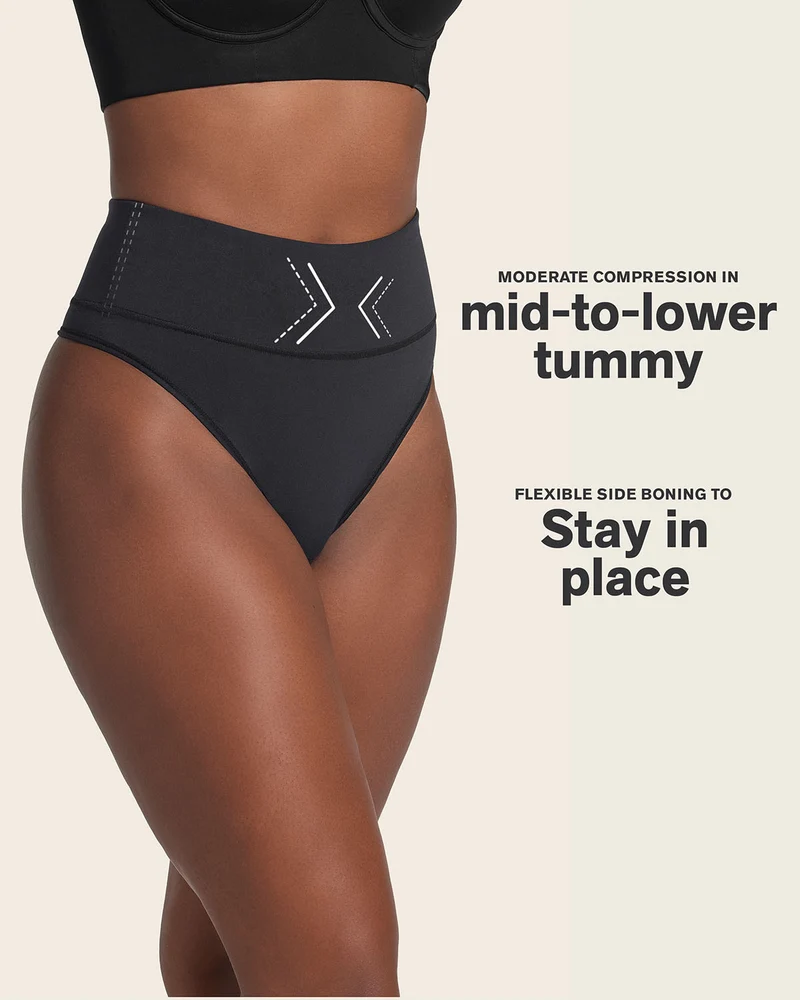 String amincissant taille haute à contrôle modéré sans coutures