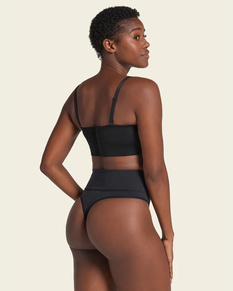 String amincissant taille haute à contrôle modéré sans coutures