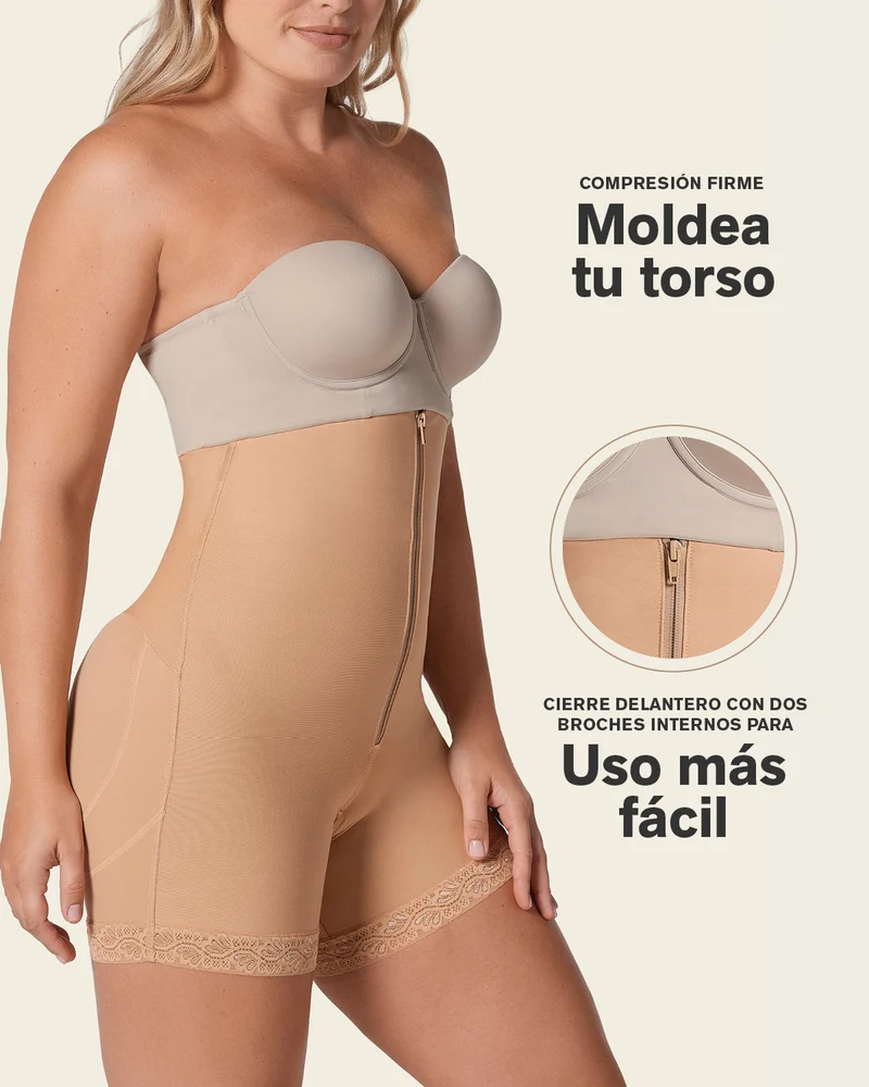 Gaine courte avec rembourrage des fesses