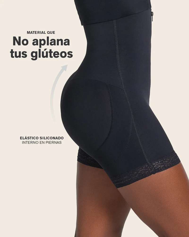 Gaine courte avec rembourrage des fesses