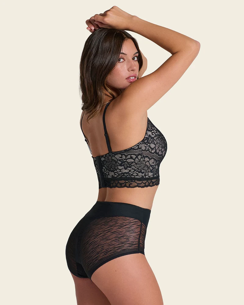 Culotte gainante classique invisible avec transparences sur les fesses et les côtés