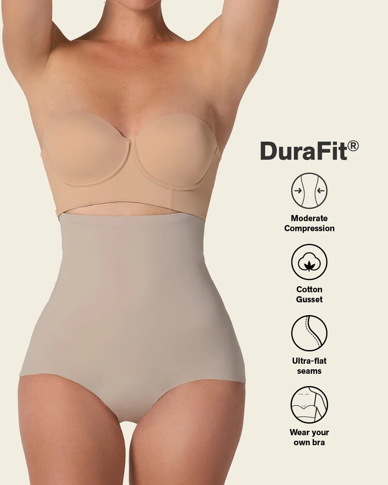 Culotte gainante taille haute avec maintien modéré du ventre et du dos