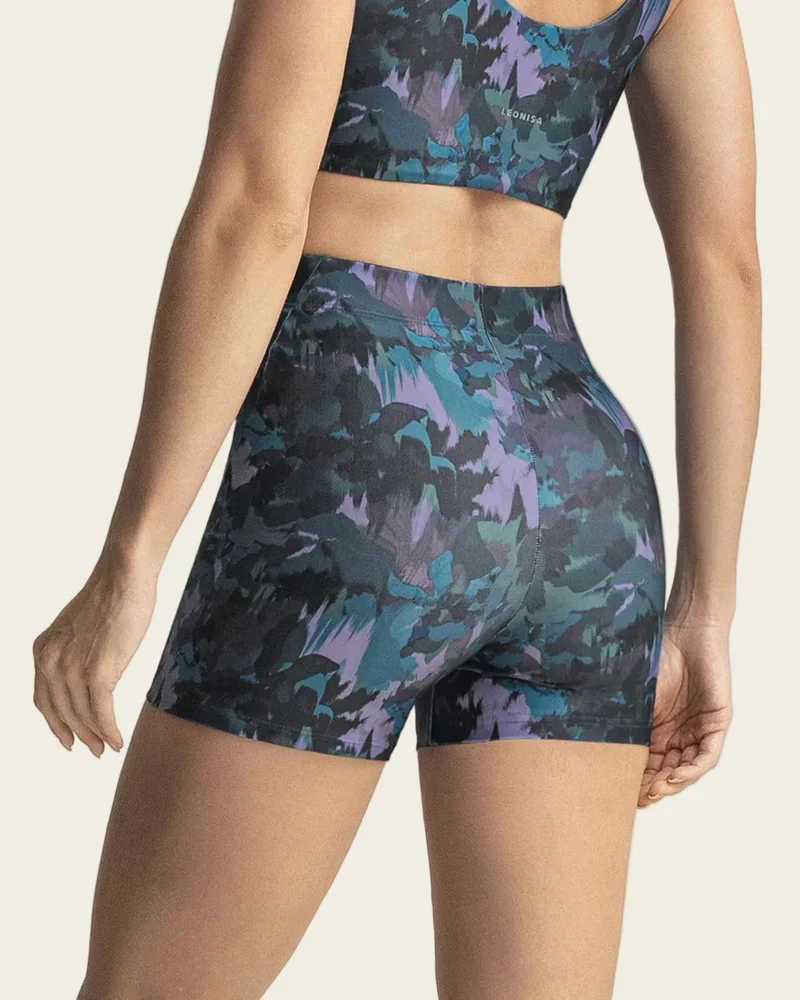 Short de sport léger avec coupe ajustée et taille élastique confortable