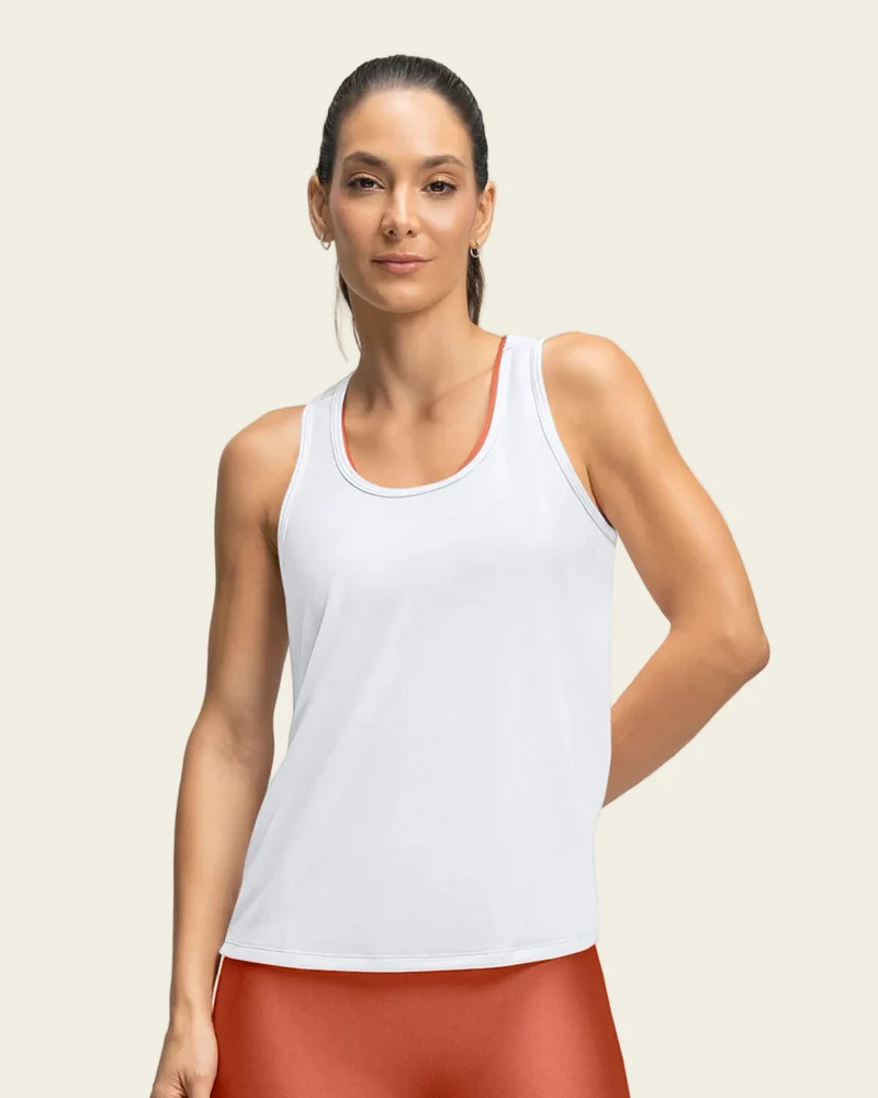 T-shirt de sport semi-ajusté à séchage rapide pour femmes