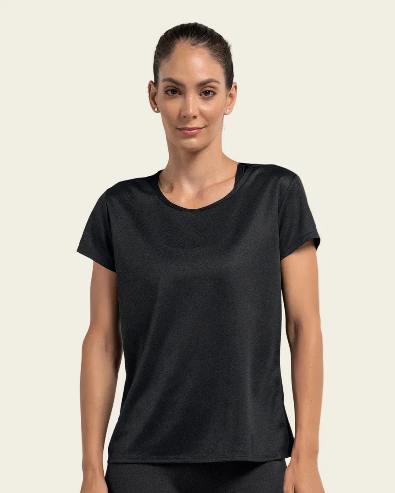 T-shirt de sport à séchage rapide pour une silhouette semi-ajustée
