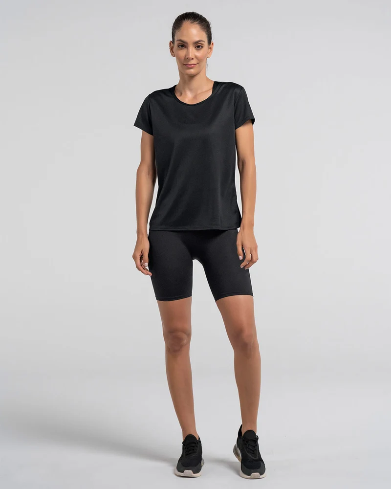 T-shirt de sport à séchage rapide pour une silhouette semi-ajustée