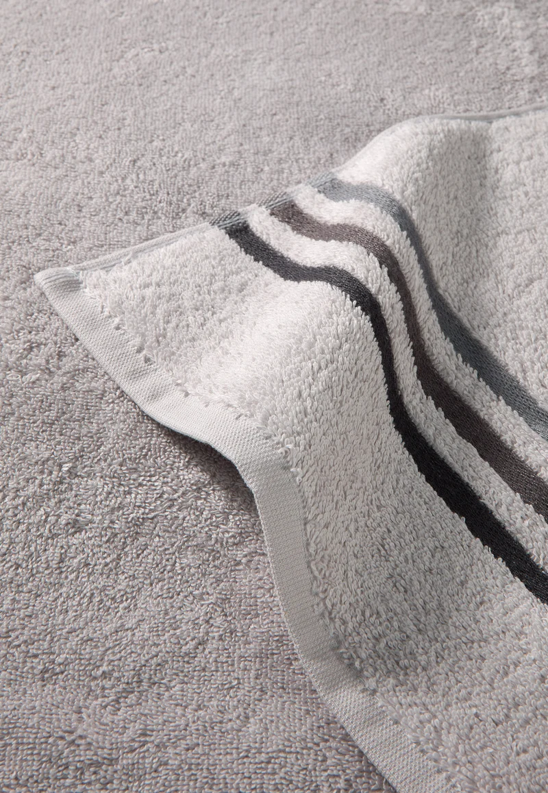 Handtuch 50x100 cm Grau - SCHIESSER Home