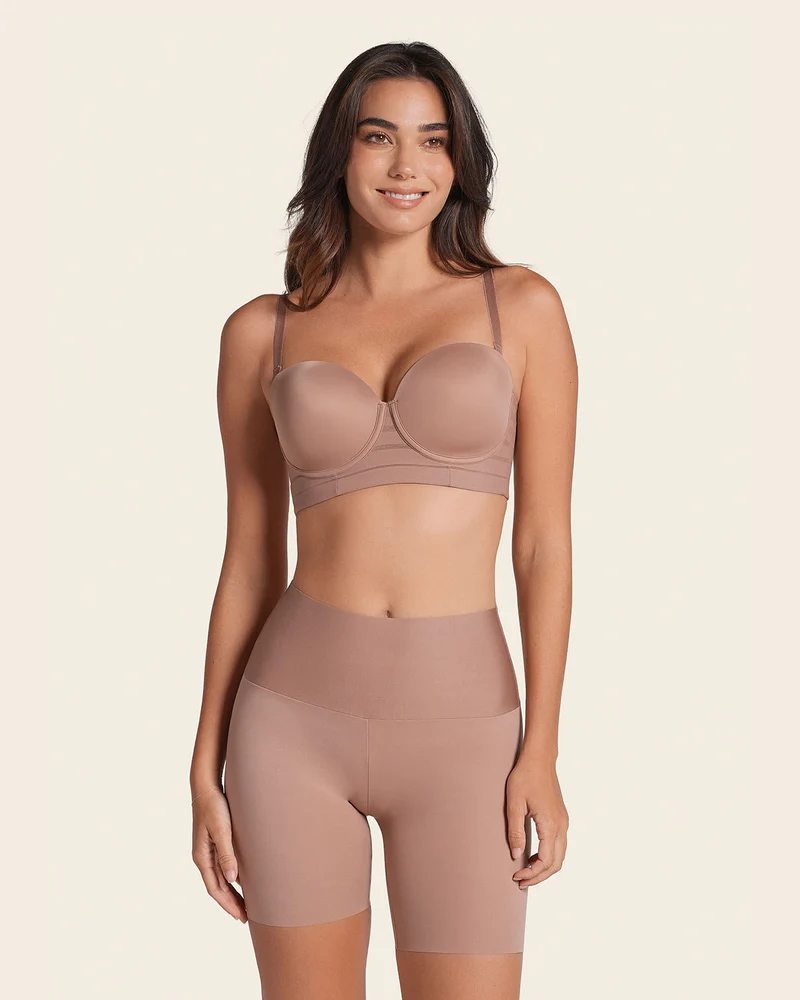 Shorty gainant sans coutures qui reste en place