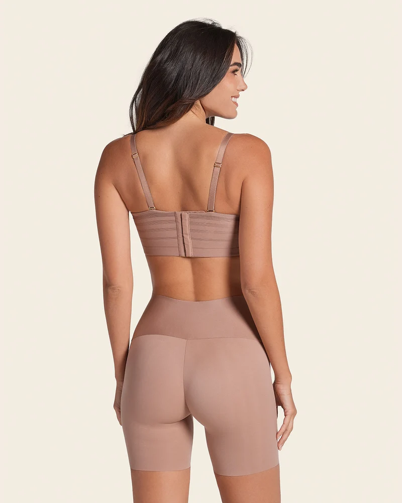 Shorty gainant sans coutures qui reste en place