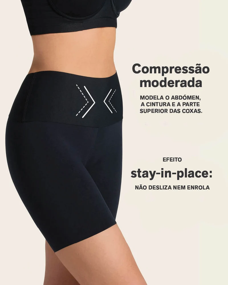 PowerStay Short & Stripe Undetectable Panty en Negro