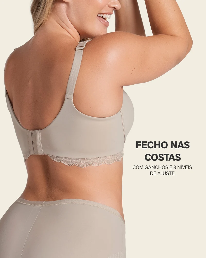 Soutien-gorge en dentelle à armatures et couverture intégrale