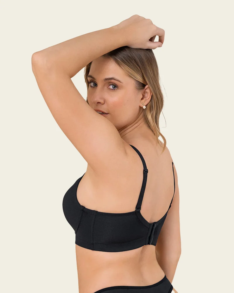 Soutien-gorge à push-up doux avec une bonne couverture du dos