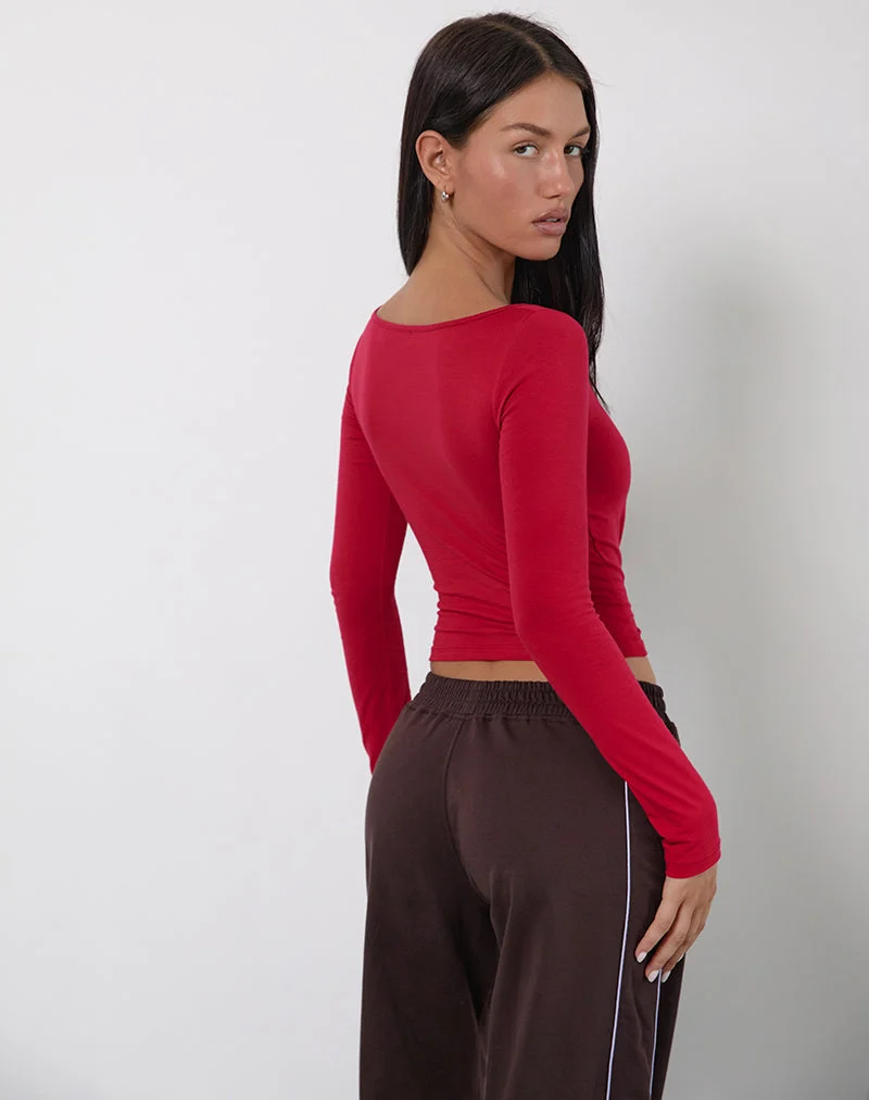 Amabon Long Sleeve Top in Adrenaline Red with Running Late Slogan (Top à manches longues en rouge adrénaline avec slogan Running Late)