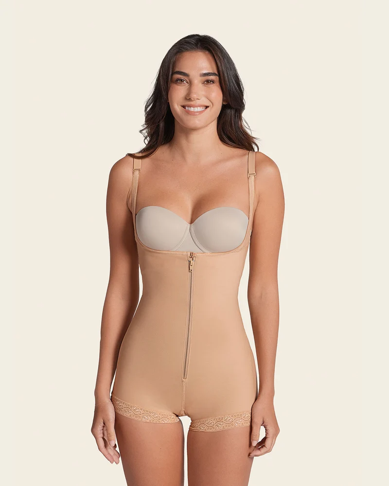 Shorty gainant amincissant les fesses