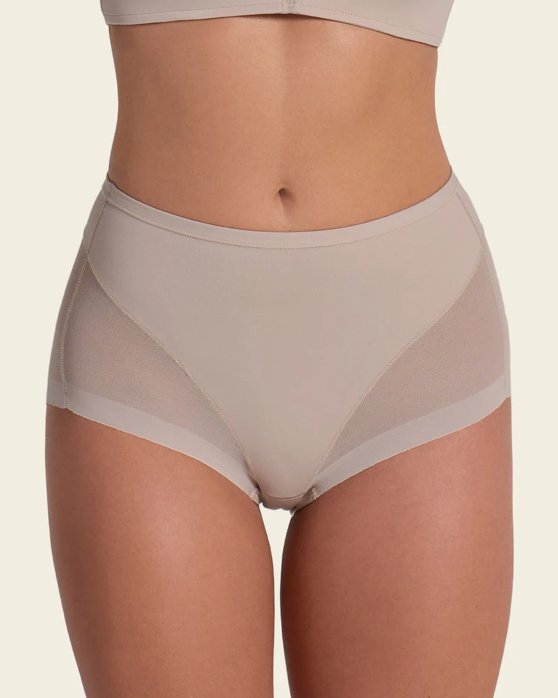 Culotte classique invisible avec tulle