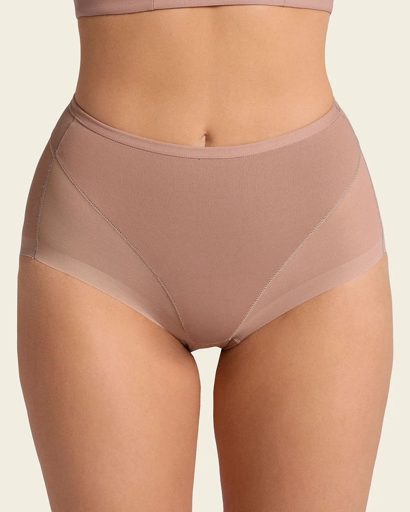 Culotte classique invisible avec tulle
