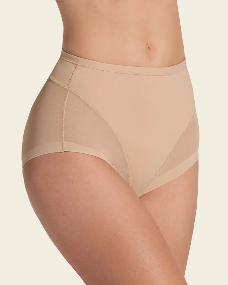 Culotte classique invisible avec tulle