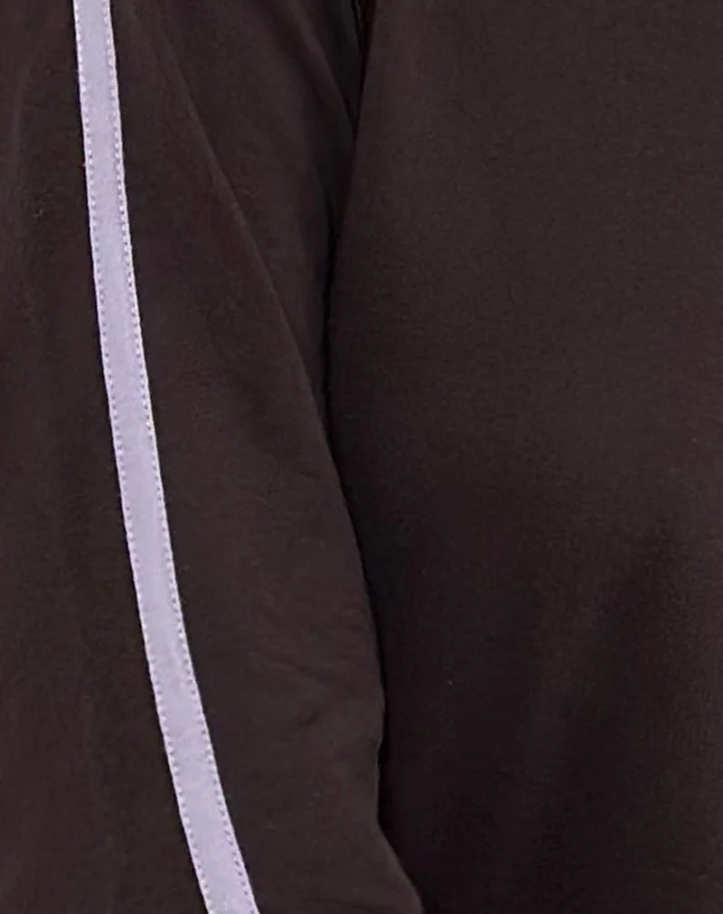 Sweatshirt asymétrique Sujana en chocolat amer avec reliure violette