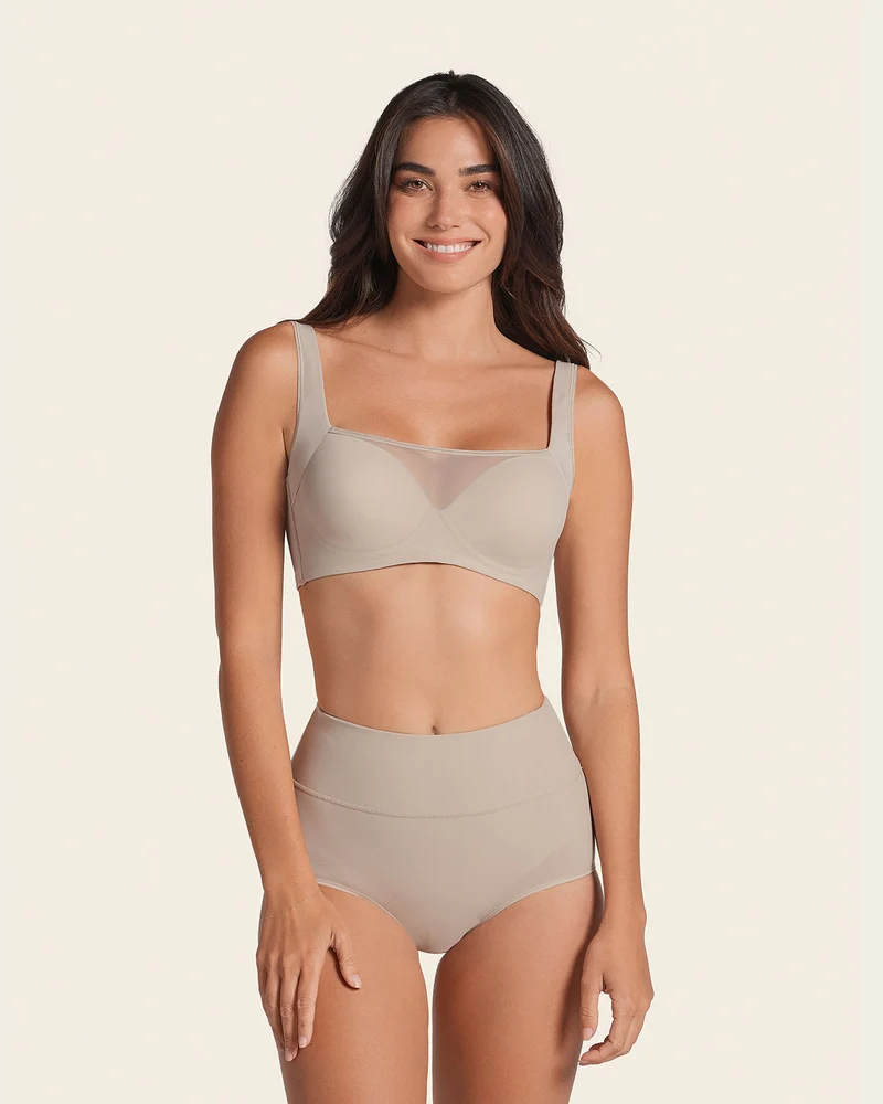 Bas amincissant doux à taille haute