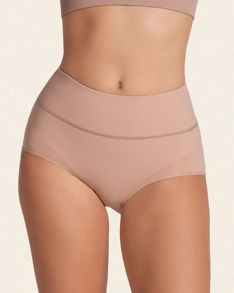 Bas amincissant doux à taille haute