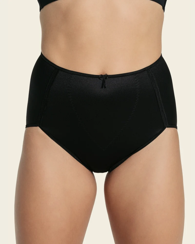 Culotte gainante classique avec un contrôle modéré