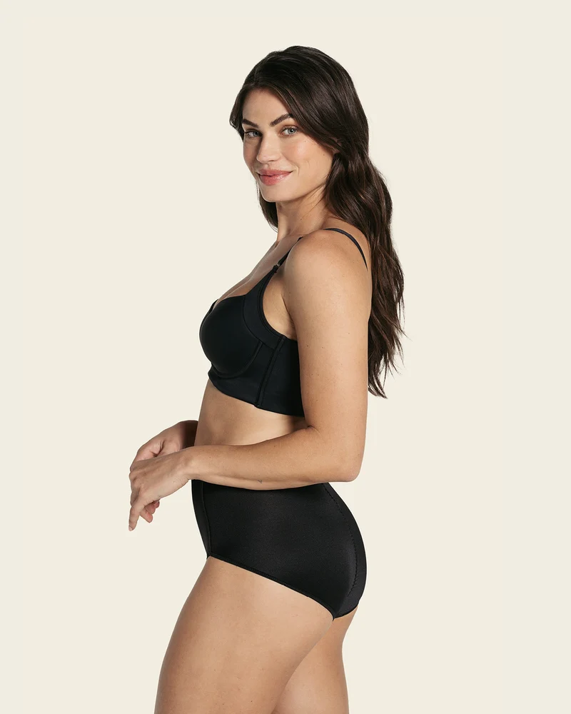 Culotte gainante classique avec un contrôle modéré